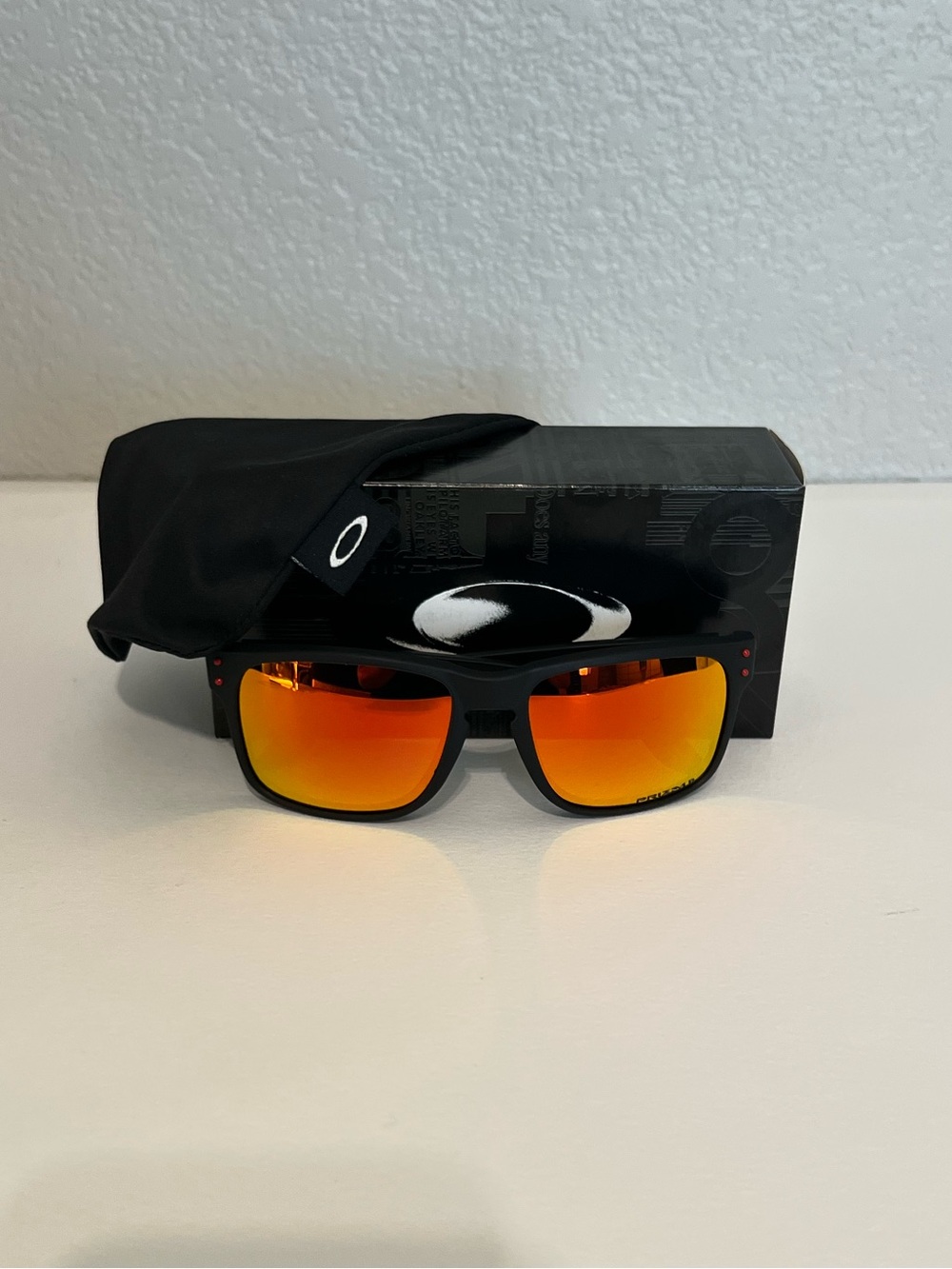 Oakley Holbrook Polarized Ruby Iridium 9102 - Picture 6 of 9